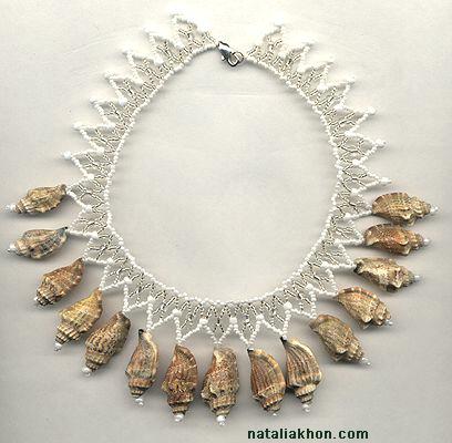 Beaded necklace with shells